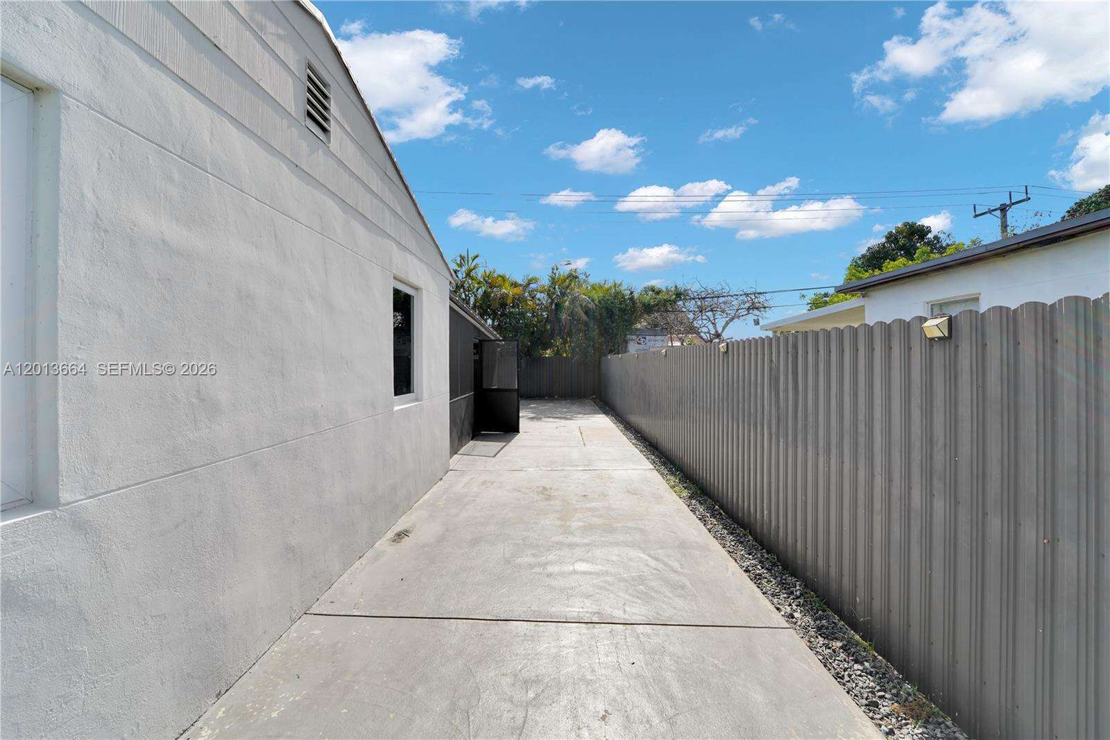 9425 36th Ave, Miami, FL 33147 - For Sale photo 27