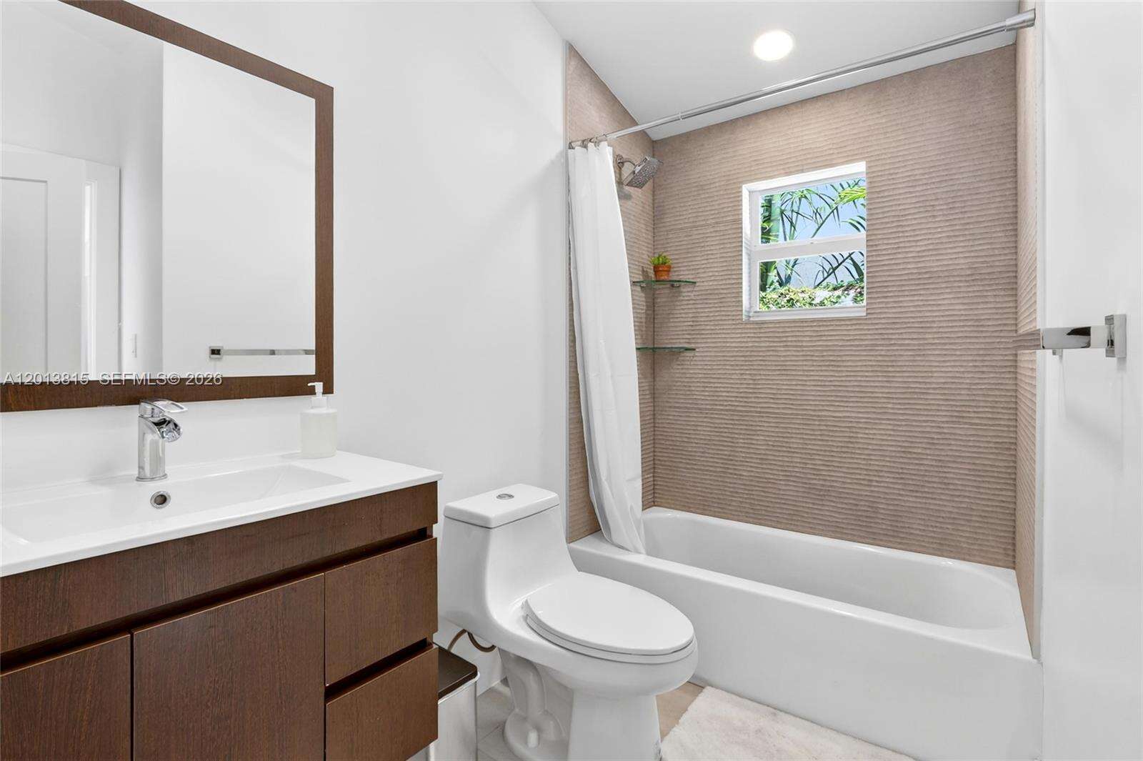 365 31st Rd, Miami, FL 33129 | Picture 22