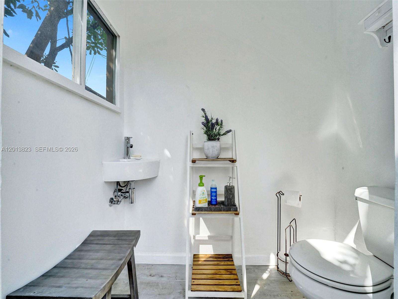 918 4th Court, Hallandale Beach, FL 33009 | Picture 13
