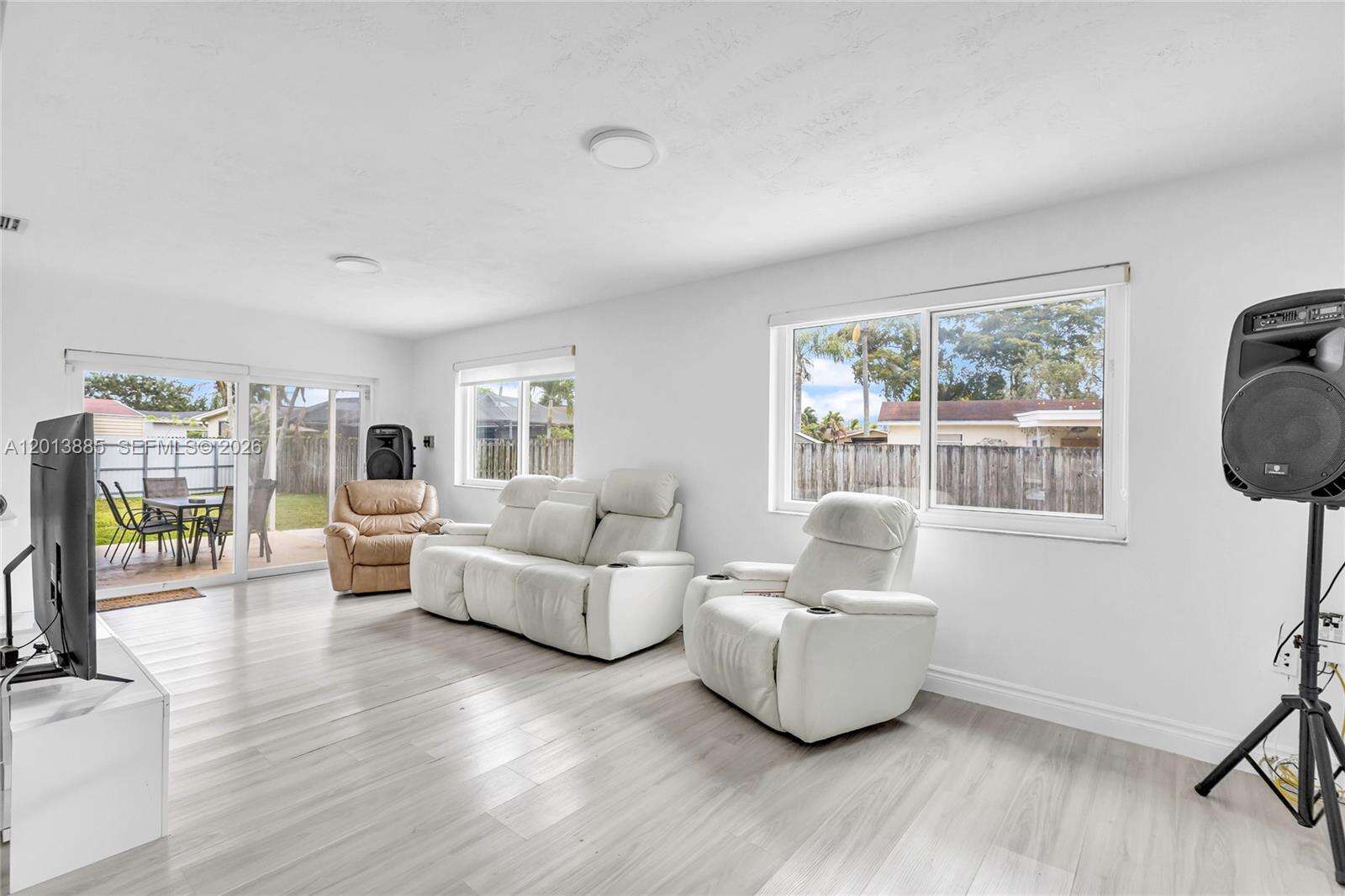 1600 120th Ave, Pembroke Pines, FL 33026 - For Sale photo 12