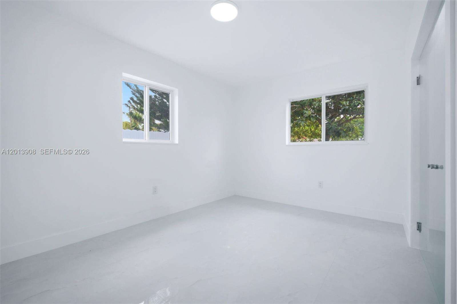 321 69th Ave, Hollywood, FL 33024 - For Sale photo 19