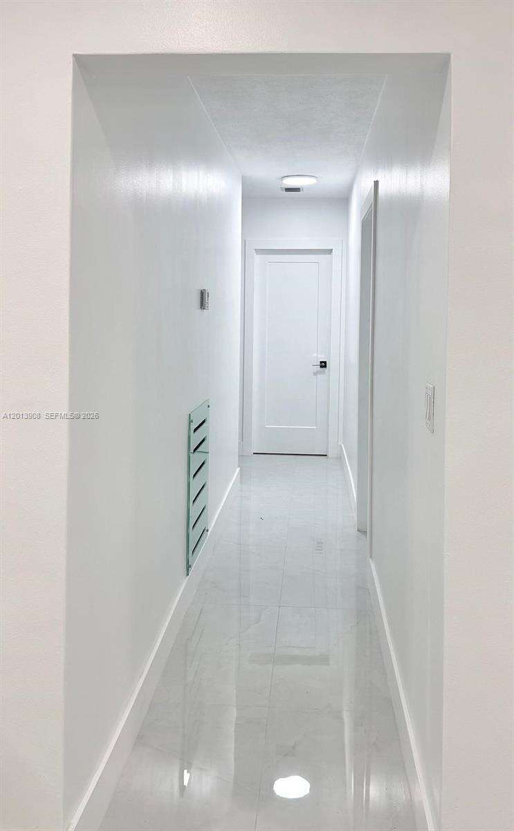 321 69th Ave, Hollywood, FL 33024 - For Sale photo 21