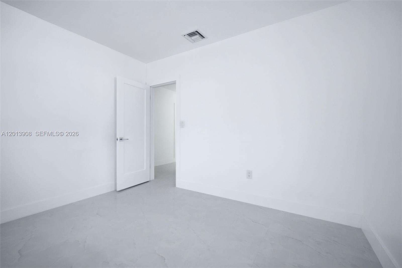 321 69th Ave, Hollywood, FL 33024 - For Sale photo 24