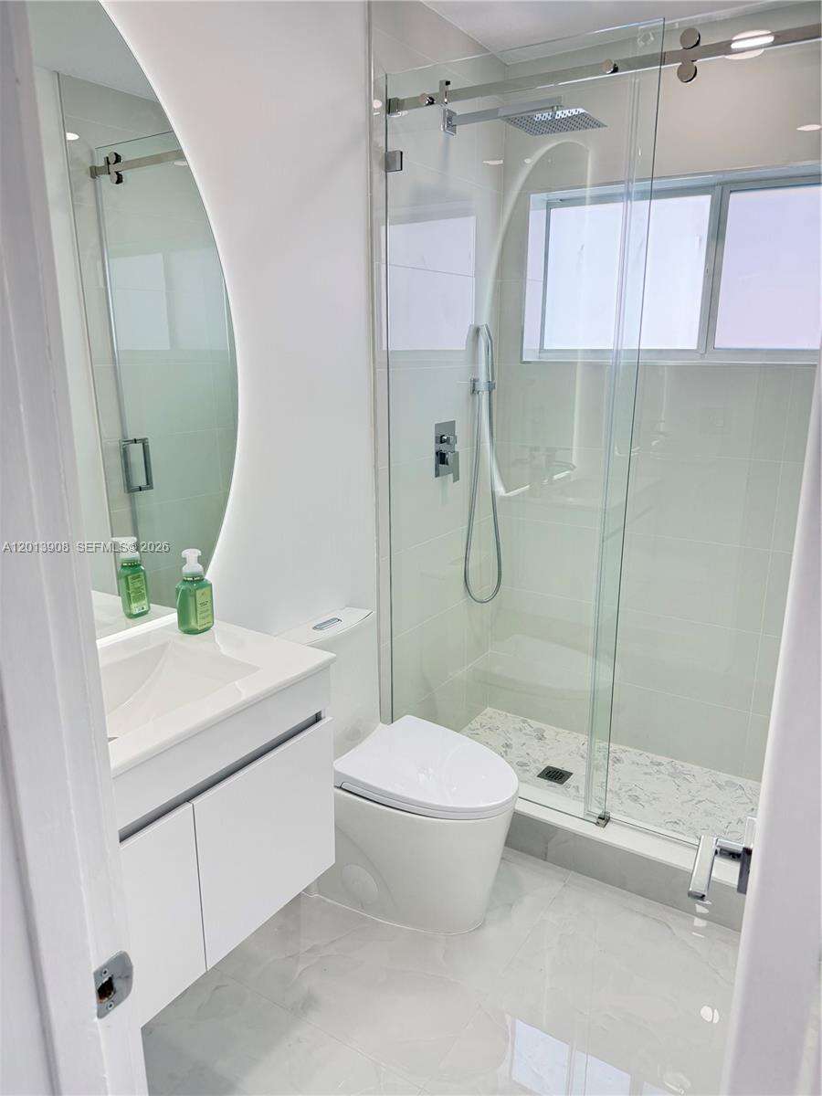 321 69th Ave, Hollywood, FL 33024 - For Sale photo 32