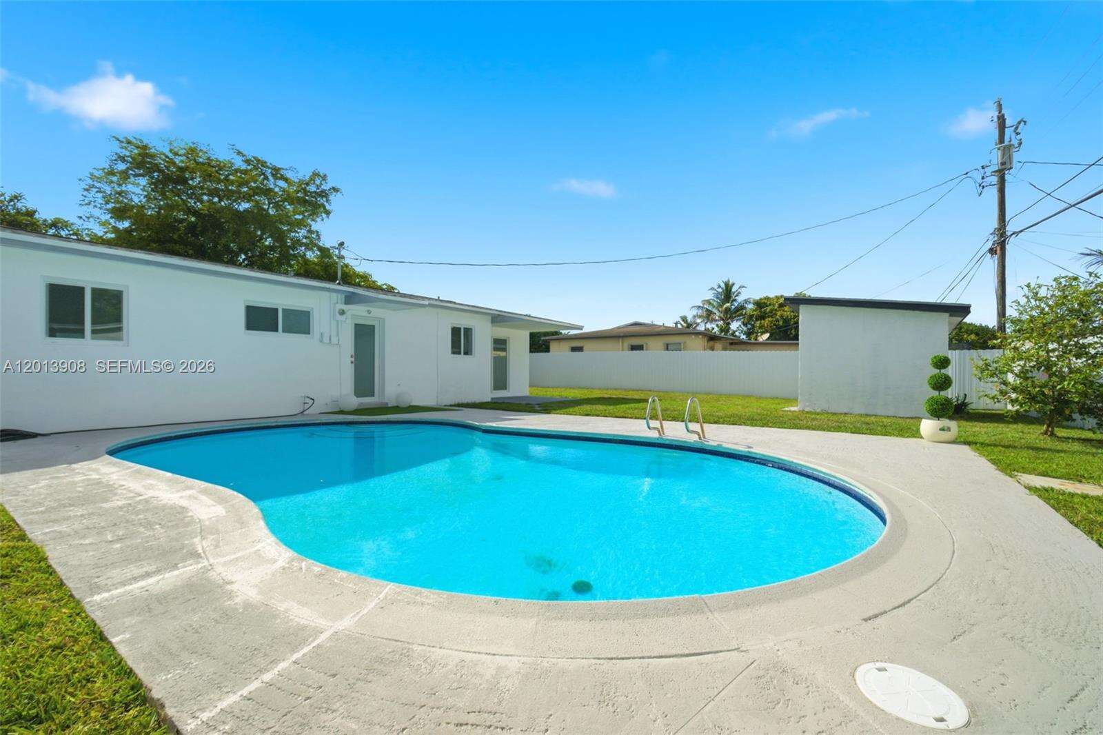 321 69th Ave, Hollywood, FL 33024 - For Sale photo 38