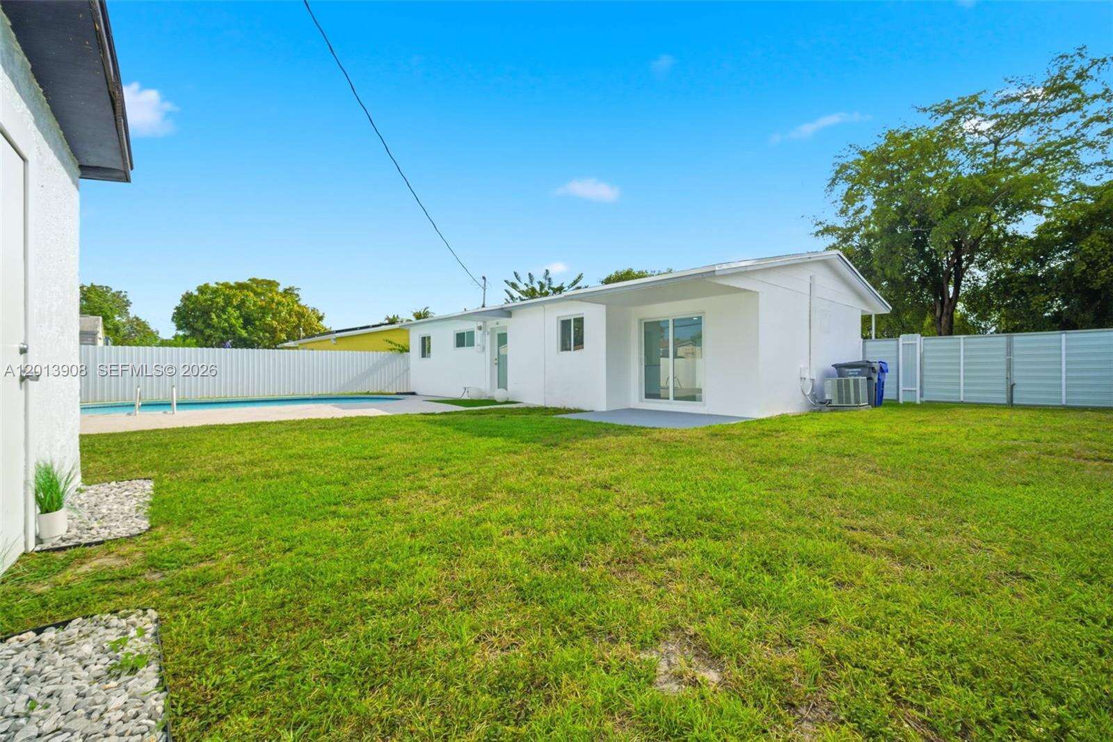 321 69th Ave, Hollywood, FL 33024 - For Sale photo 45