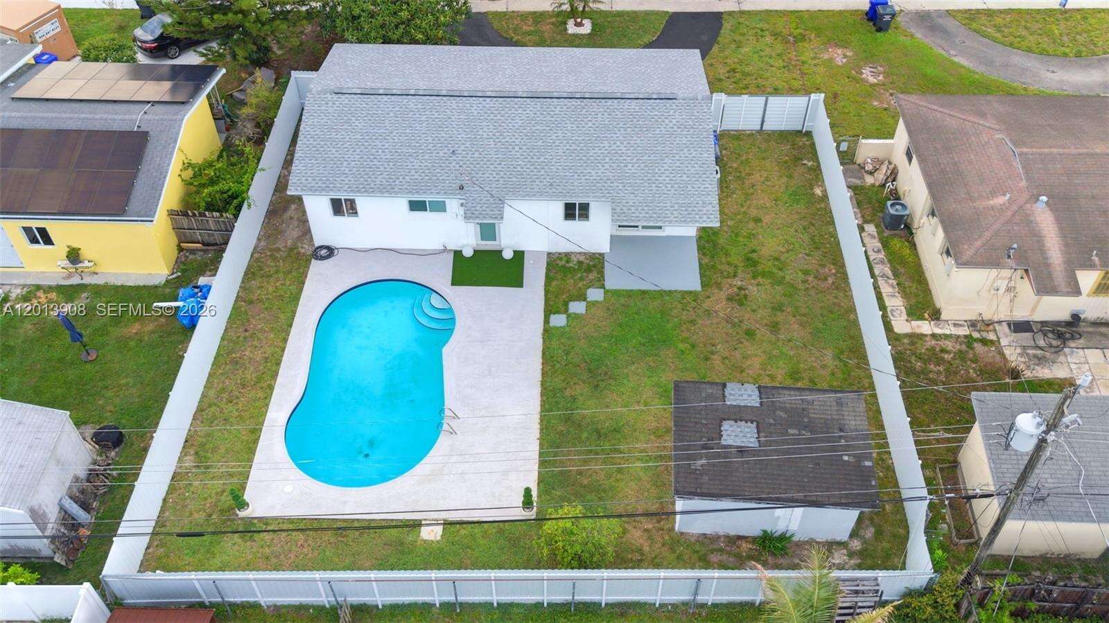 321 69th Ave, Hollywood, FL 33024 - For Sale photo 46