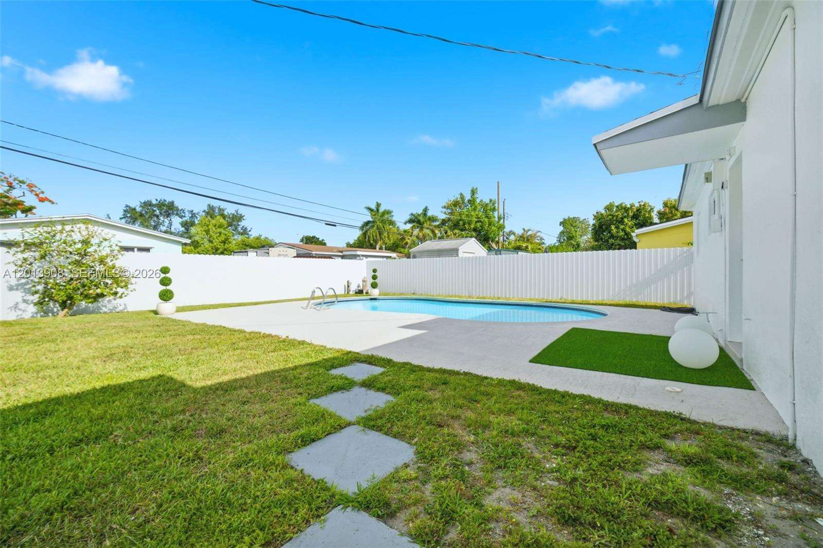 321 69th Ave, Hollywood, FL 33024 - For Sale photo 51