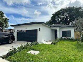 613 10th St, Hallandale Beach, FL 33009 - For Sale photo 1