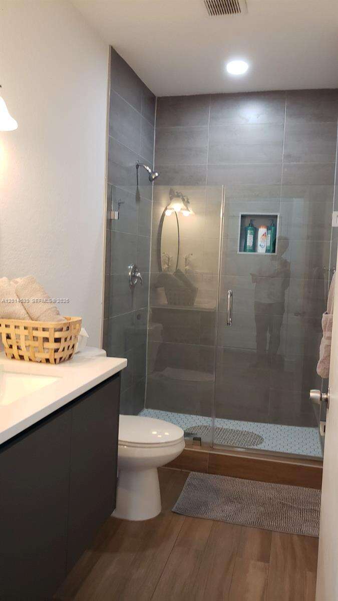 613 10th St, Hallandale Beach, FL 33009 - For Sale photo 7