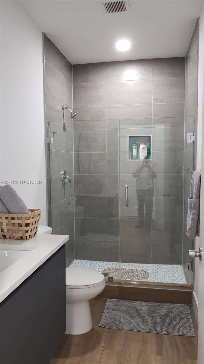 613 10th St, Hallandale Beach, FL 33009 - For Sale photo 8