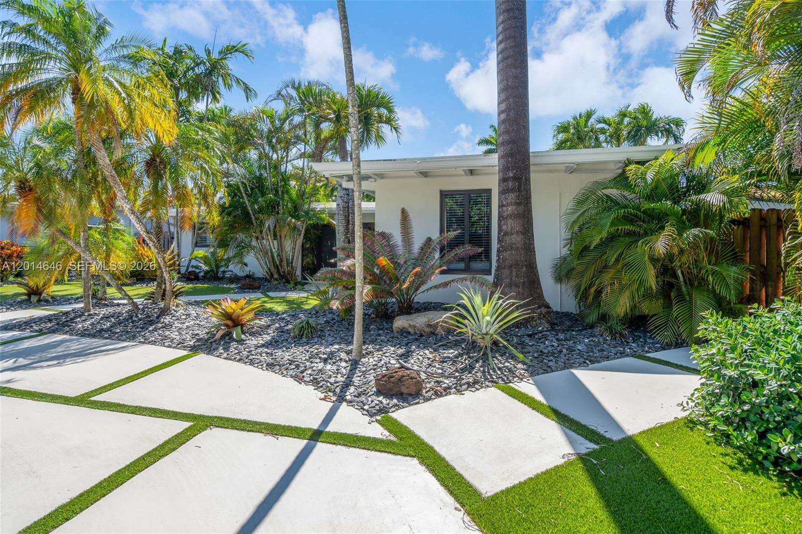 2643 Flamingo Ln, Fort Lauderdale, FL 33312 | Picture 3