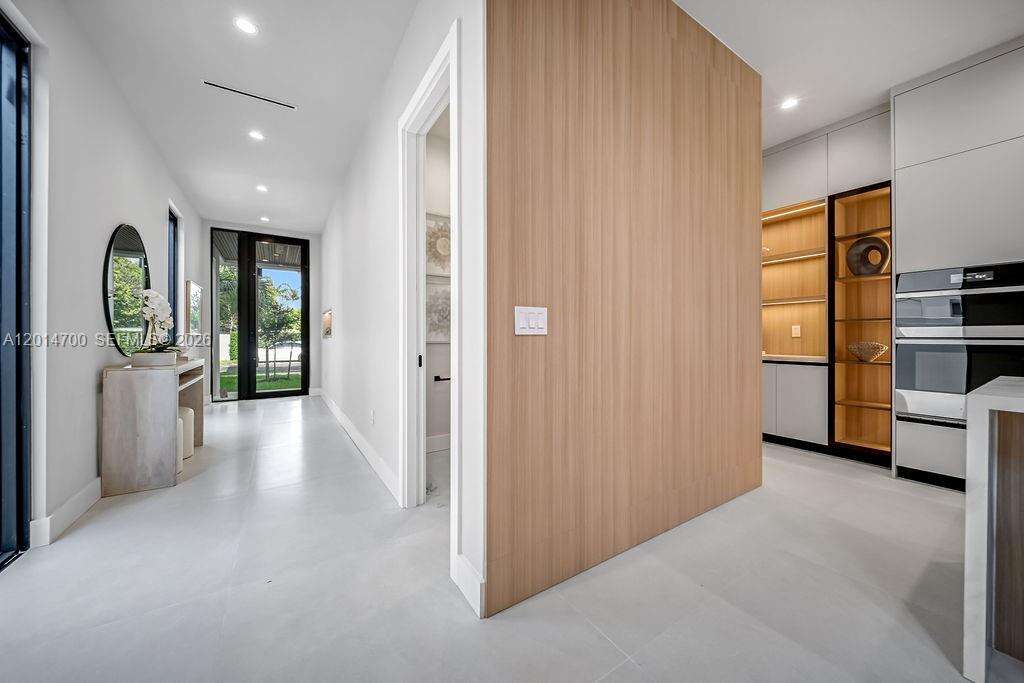 904 17th Ter, Fort Lauderdale, FL 33304 | Picture 68