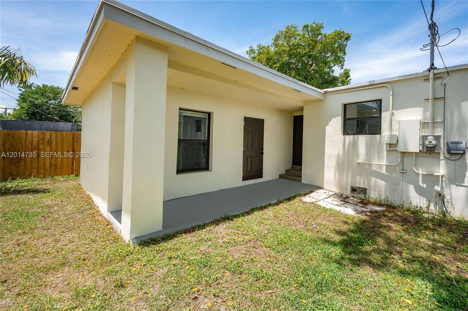 2106 Plunkett Ct, Hollywood, FL 33020 - For Sale photo 4