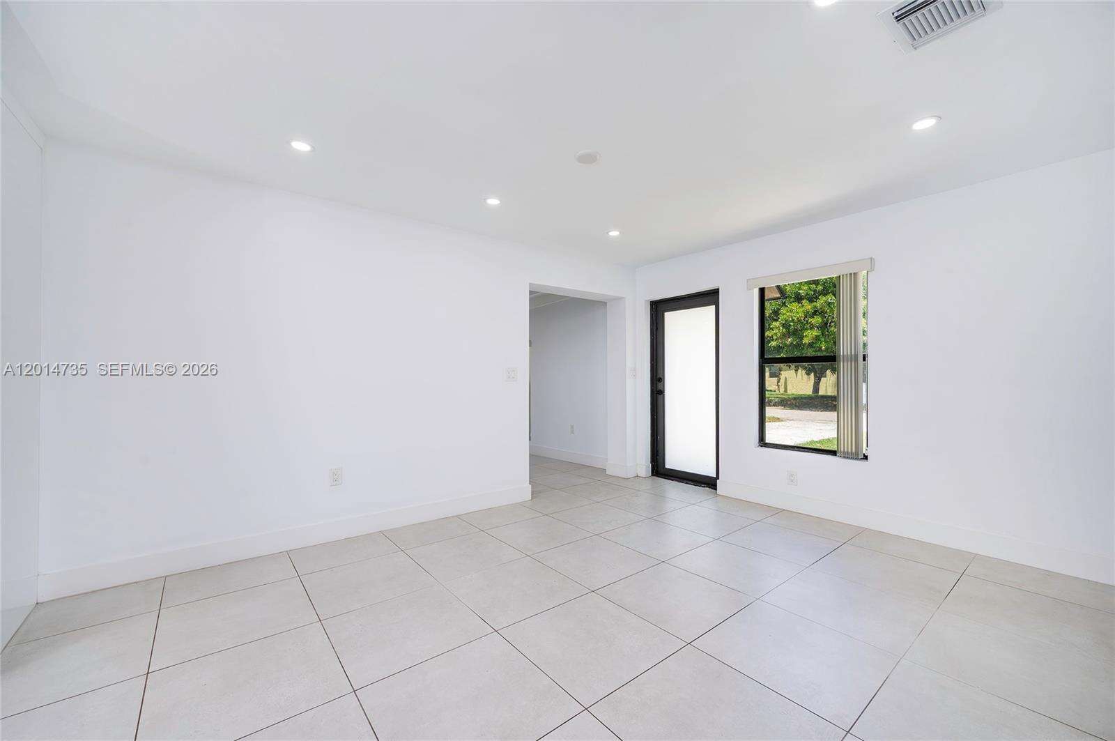 2106 Plunkett Ct, Hollywood, FL 33020 - For Sale photo 6