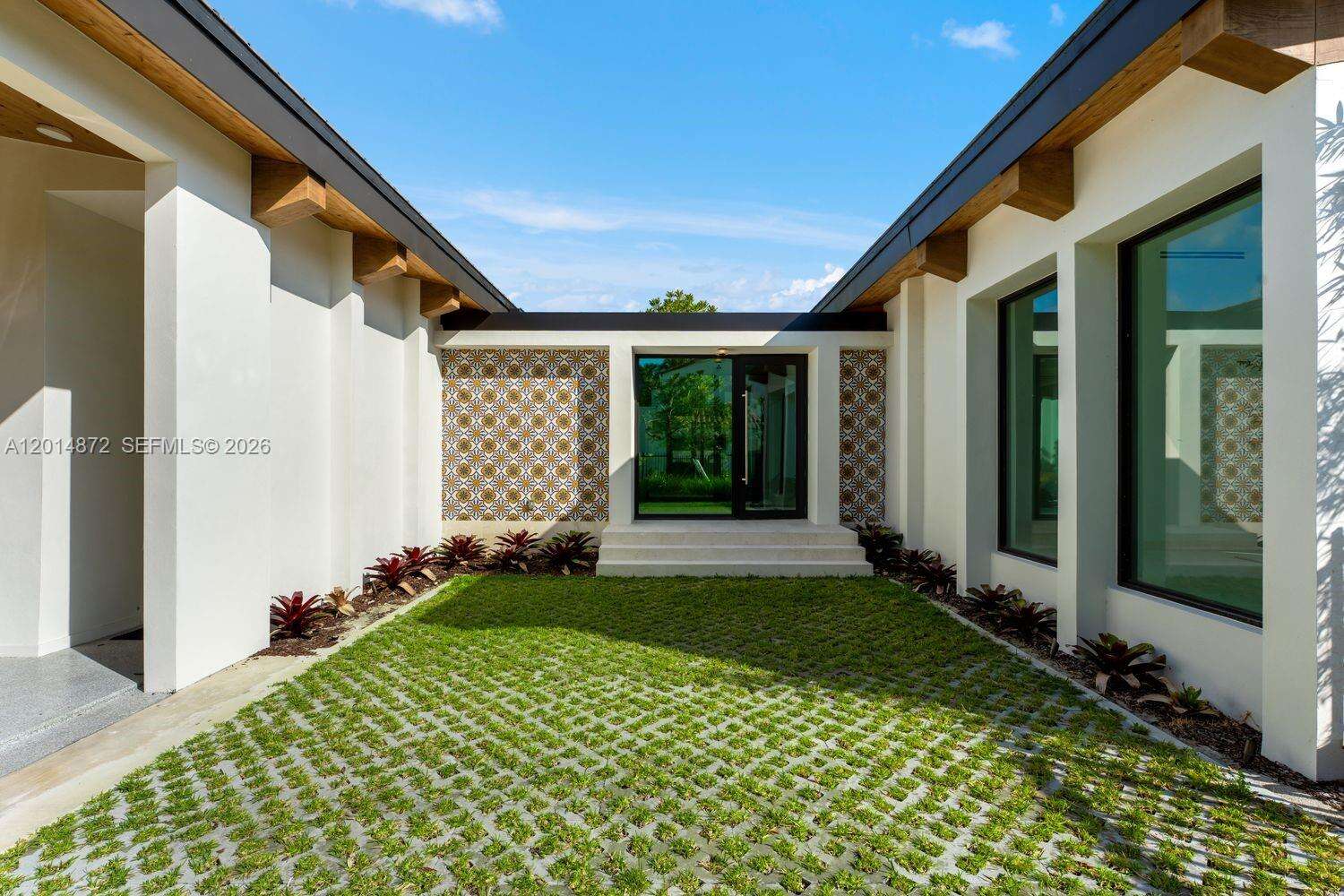 6716 San Vicente St, Coral Gables, FL 33146 - For Sale photo 7