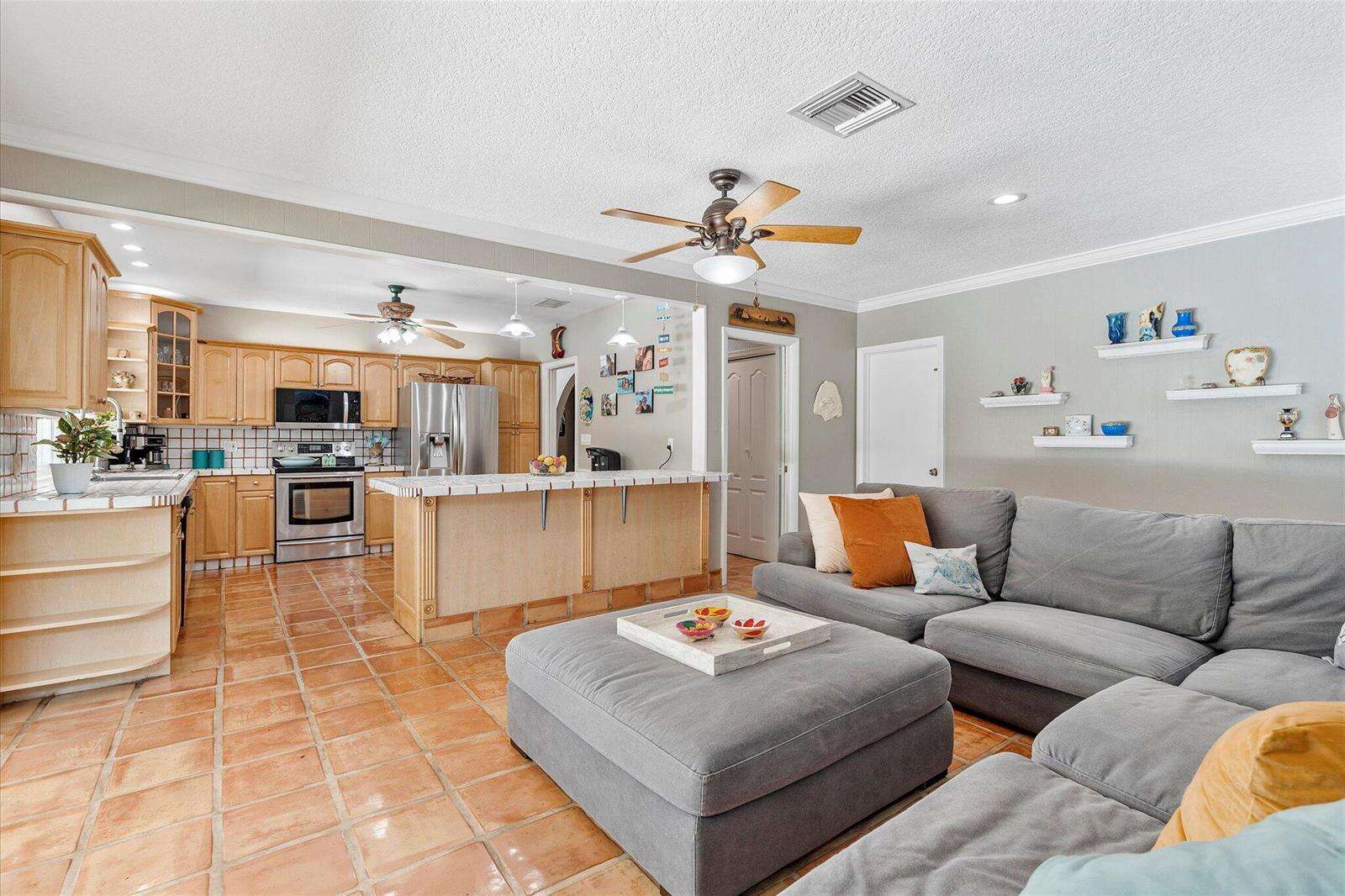 5101 36th, Hollywood, FL 33021 - For Sale photo 13