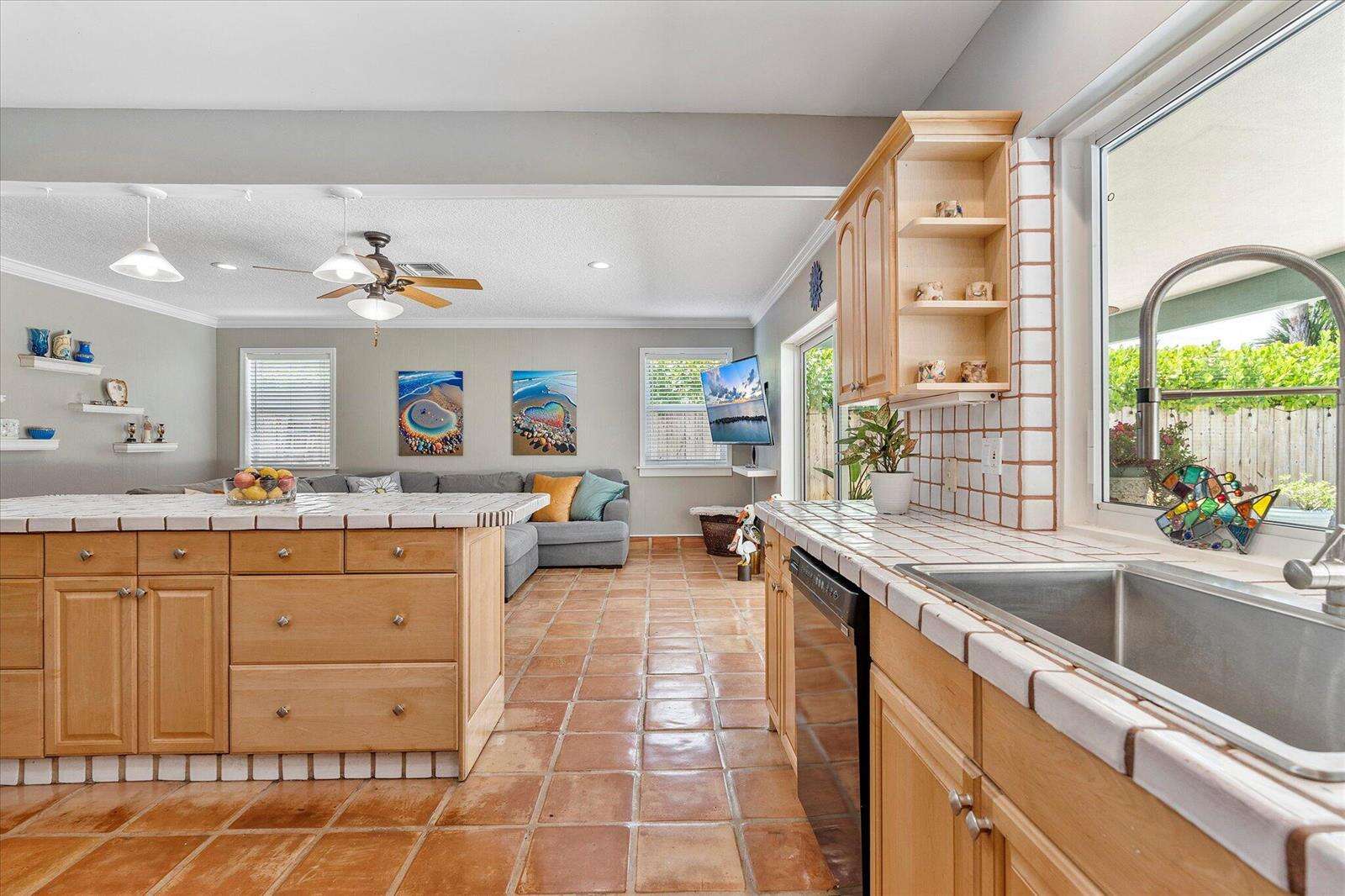 5101 36th, Hollywood, FL 33021 - For Sale photo 20