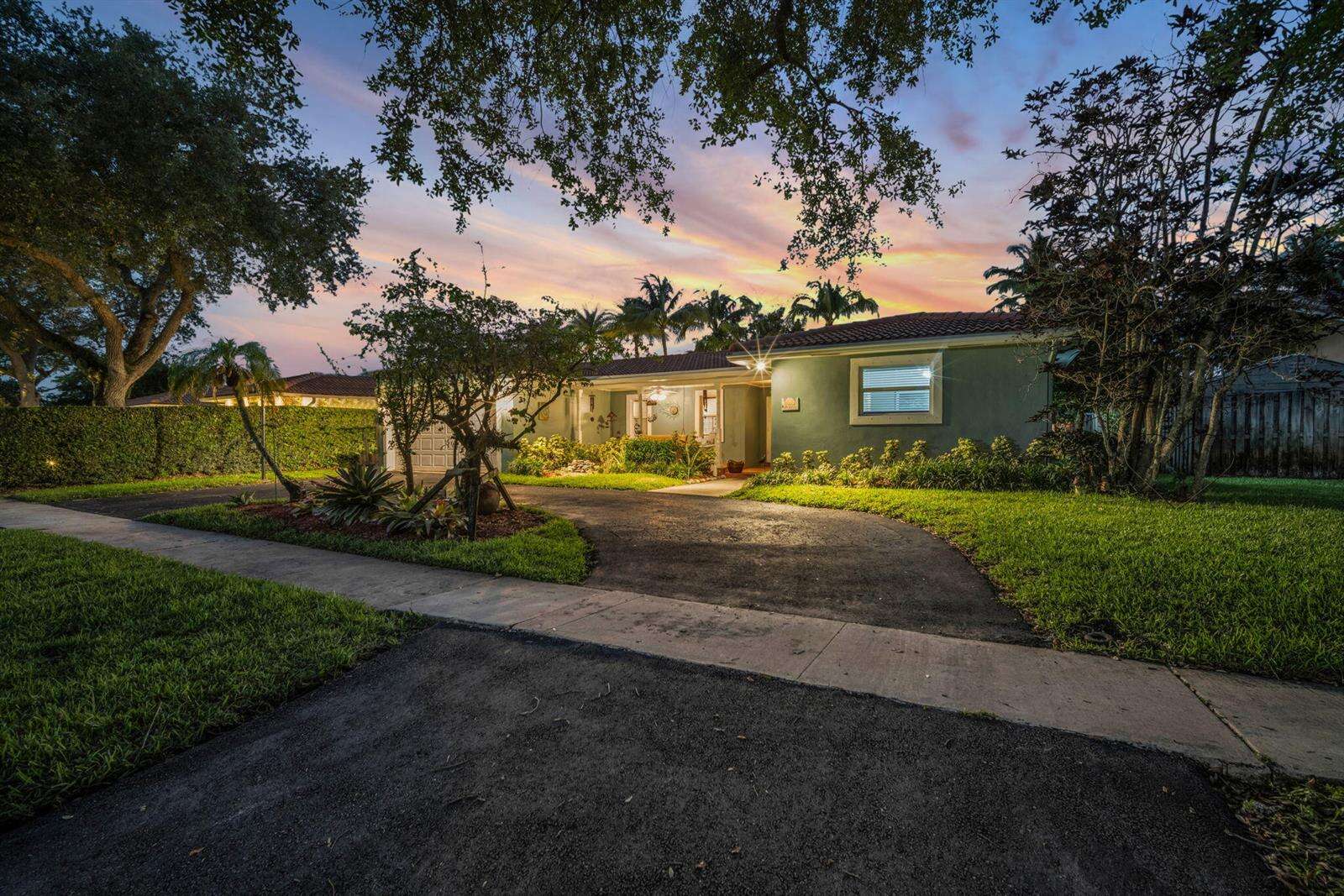 5101 36th, Hollywood, FL 33021 - For Sale photo 43