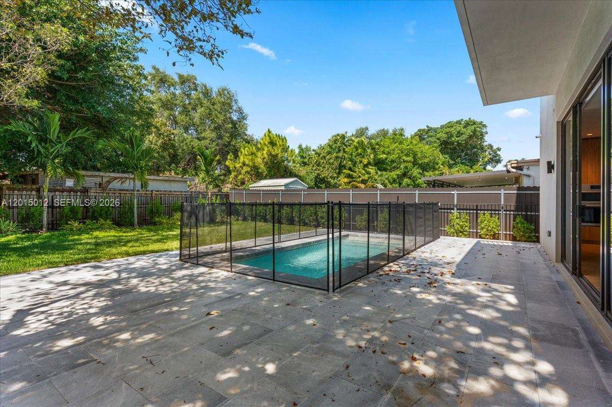 2175 25th St, Miami, FL 33133 - For Sale photo 37