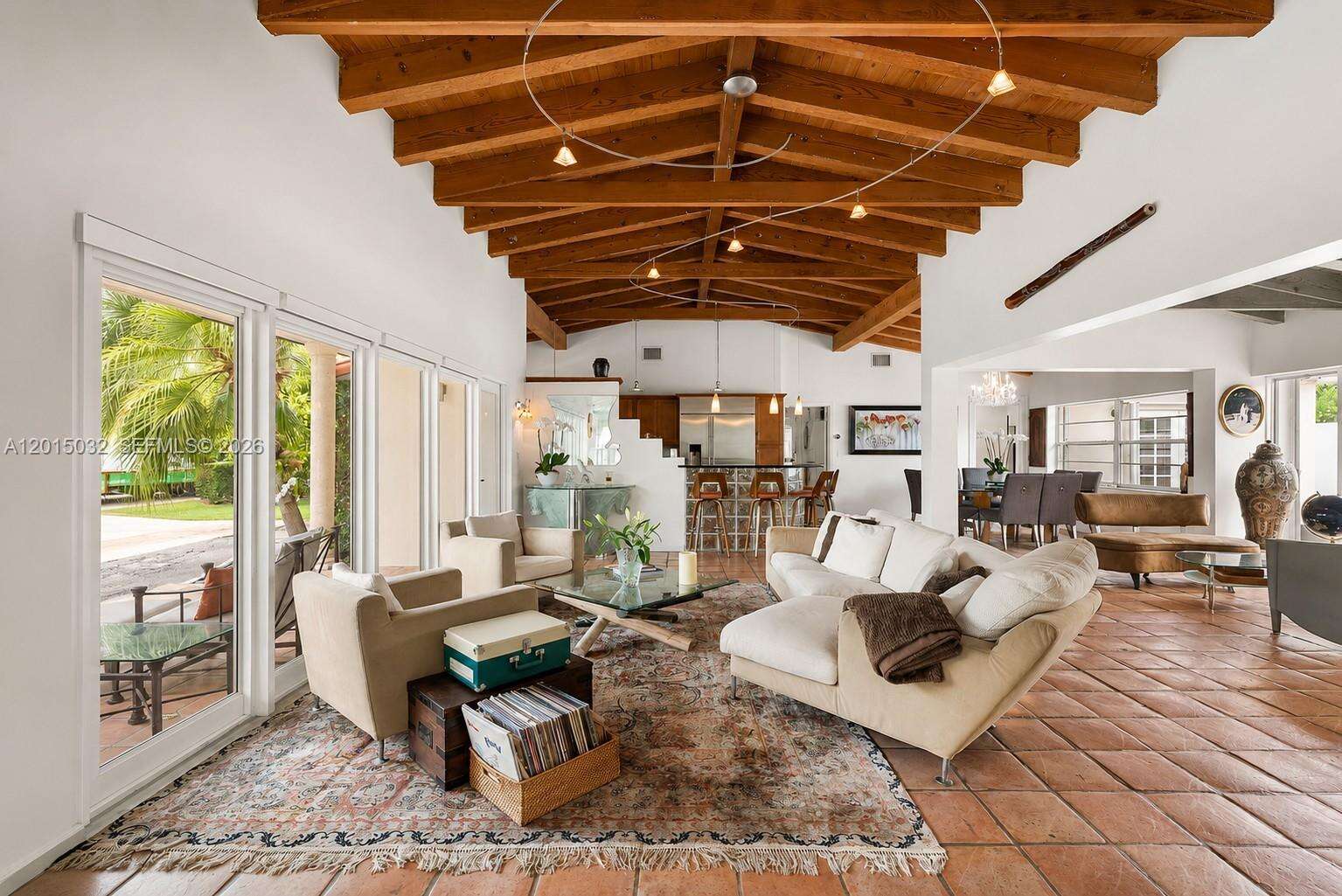 363 Hibiscus Dr, Miami Beach, FL 33139 | Picture 13