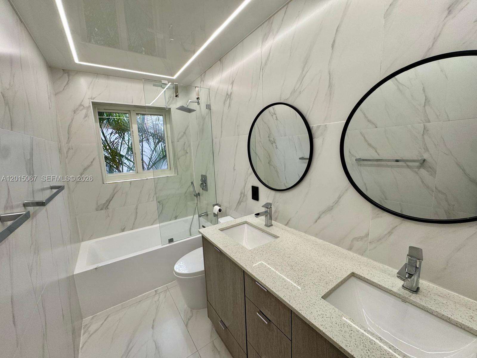 935 Weeping Willow Way, Hollywood, FL 33019 | Picture 17