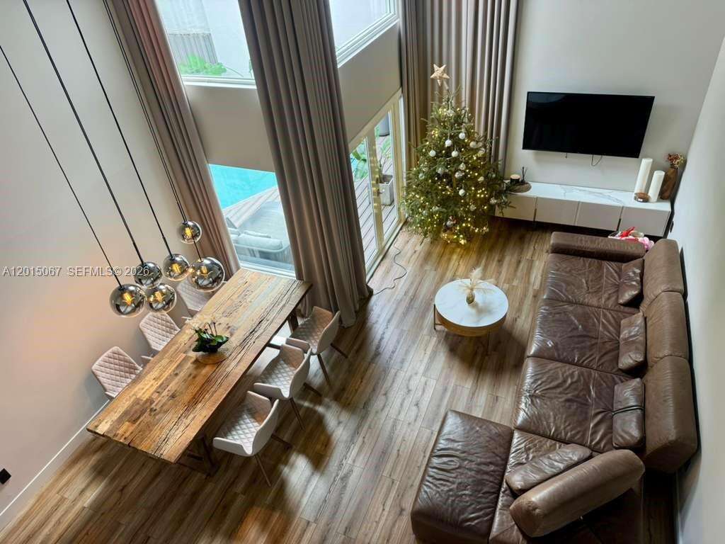 935 Weeping Willow Way, Hollywood, FL 33019 | Picture 6