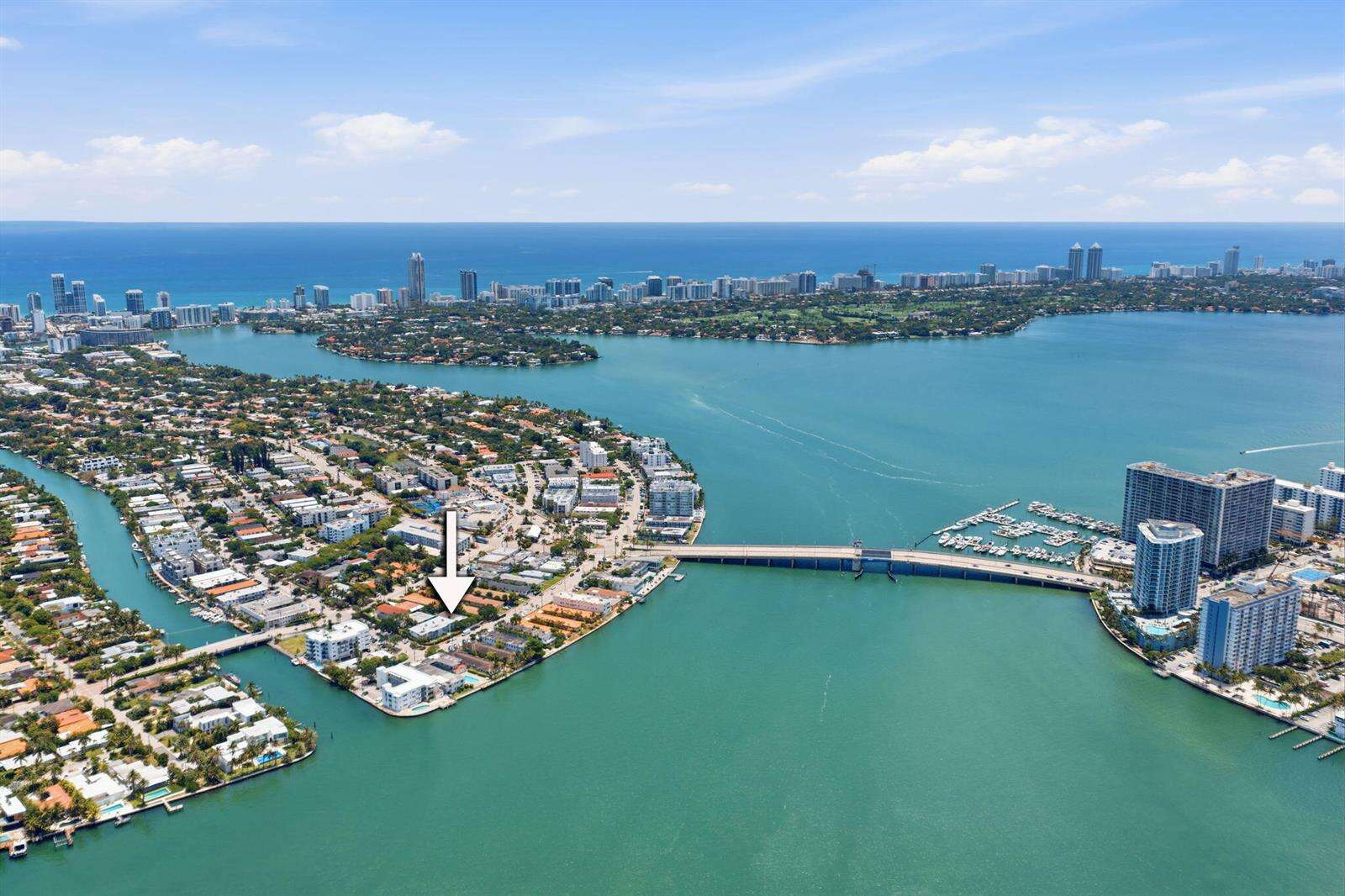 2183 Bay, Miami Beach, FL 33141 - For Sale photo 1