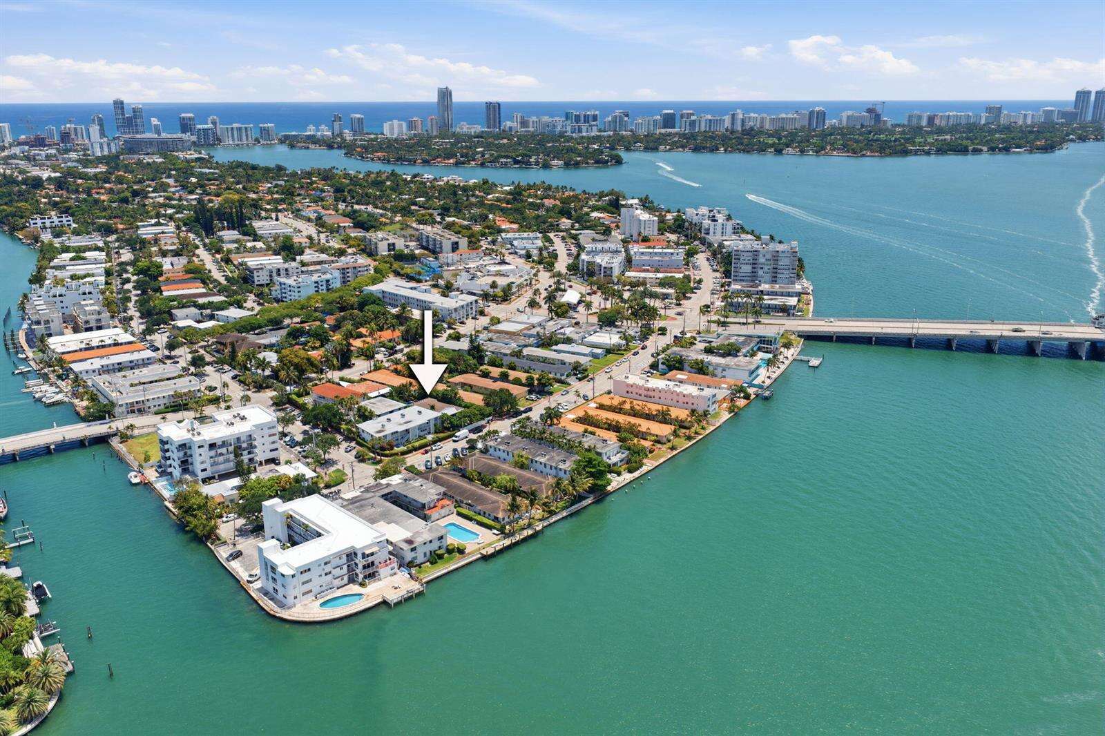 2183 Bay, Miami Beach, FL 33141 - For Sale photo 19