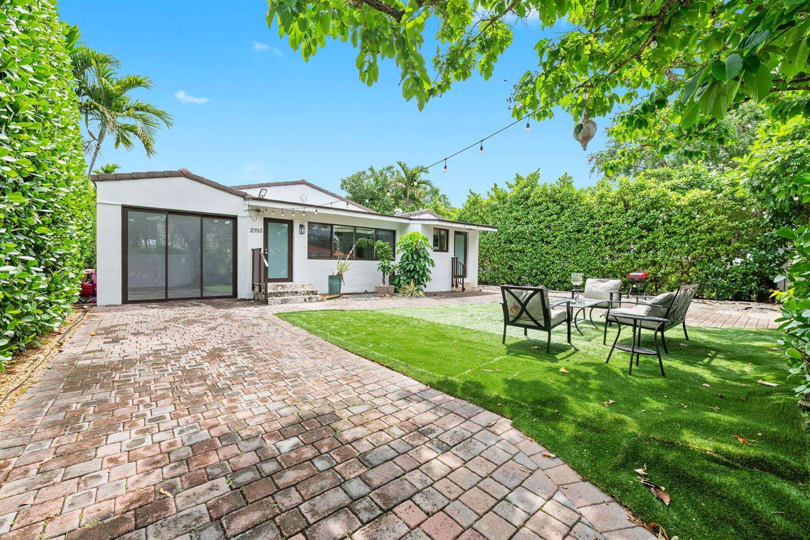 2183 Bay, Miami Beach, FL 33141 - For Sale photo 5