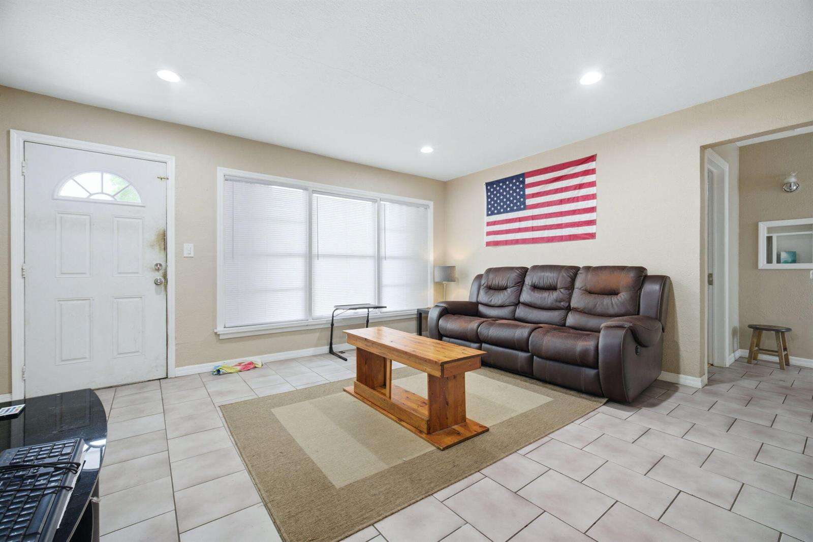 2120 Taylor, Hollywood, FL 33020 - For Sale photo 4