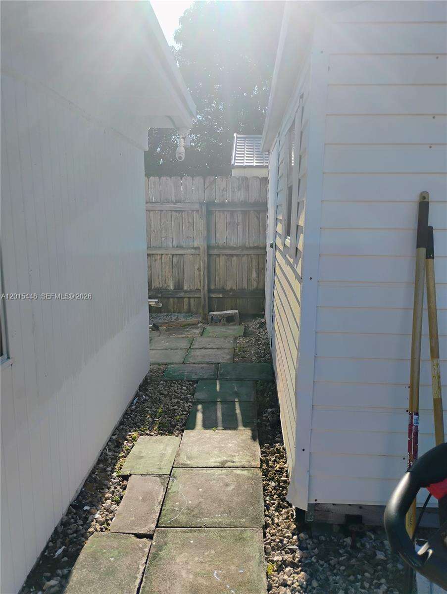5832 Polk St, Hollywood, FL 33021 | Picture 23