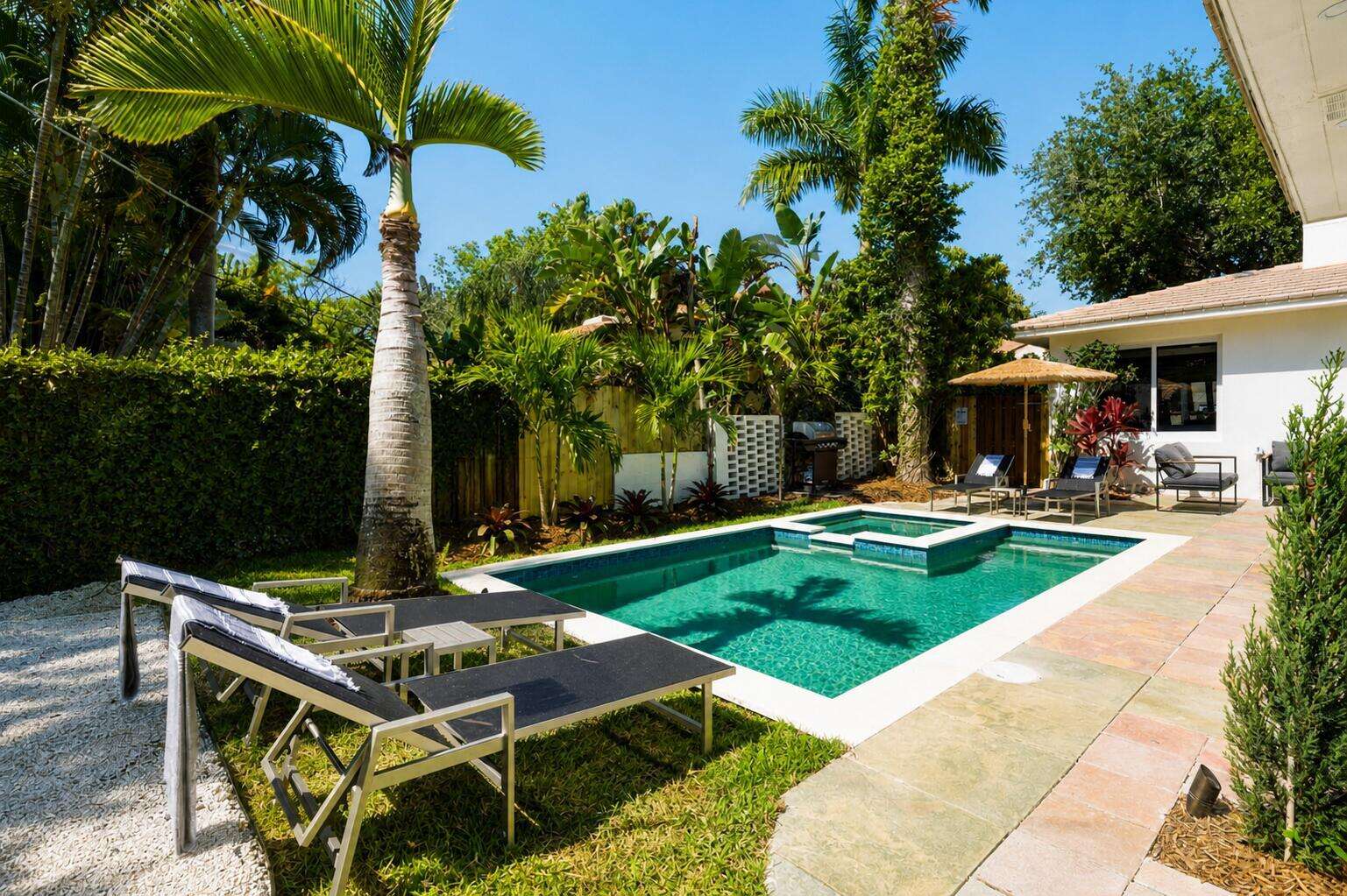 610 16th, Fort Lauderdale, FL 33304 - For Sale photo 1