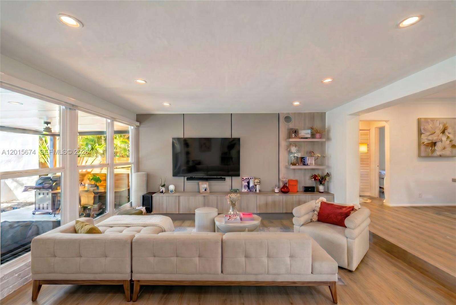 725 81st St, Miami, FL 33138 - For Sale photo 28