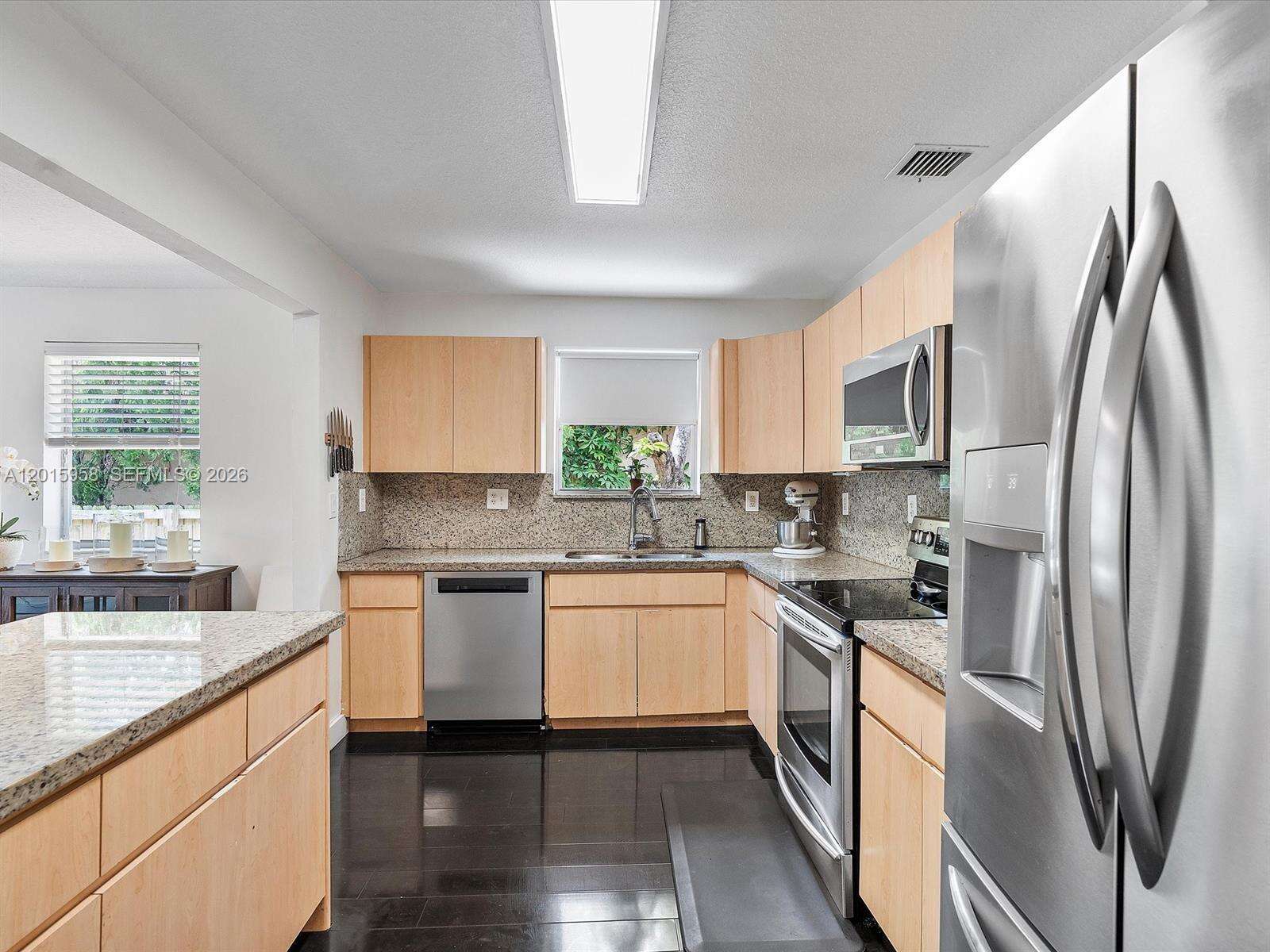 200 2nd Ave, Hallandale Beach, FL 33009 | Picture 11