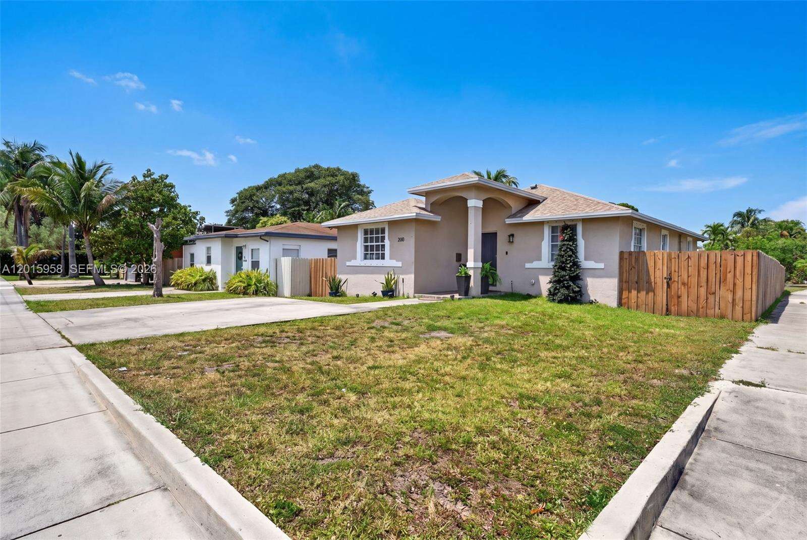 200 2nd Ave, Hallandale Beach, FL 33009 | Picture 27