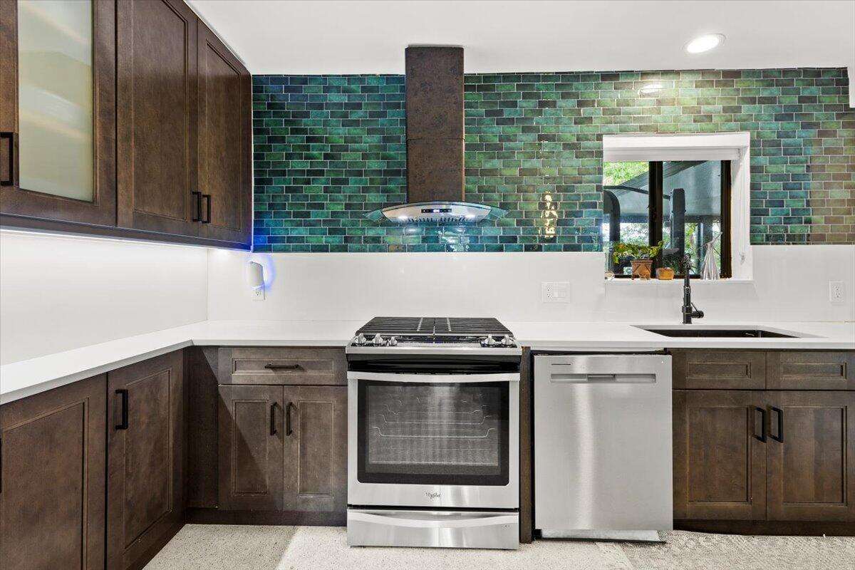 2611 21, Fort Lauderdale, FL 33316 - For Sale photo 13