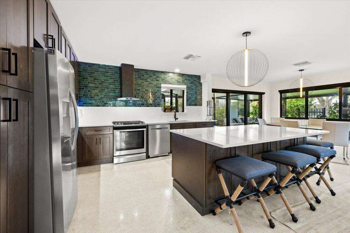 2611 21, Fort Lauderdale, FL 33316 - For Sale photo 10