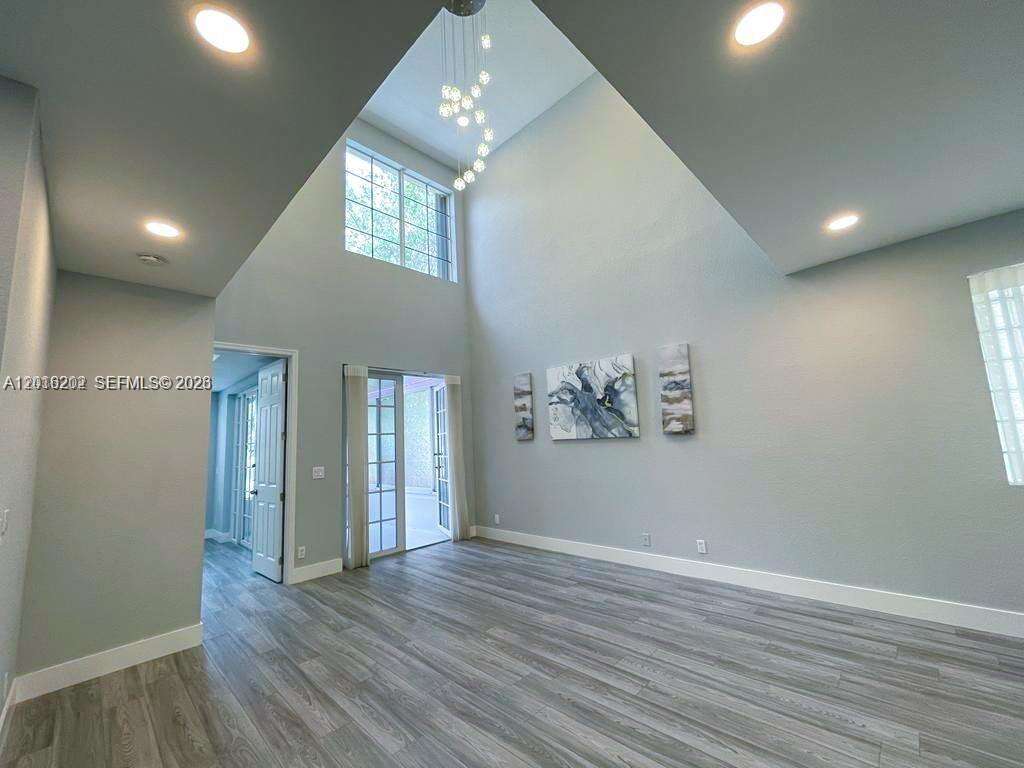 1261 Hayes St, Hollywood, FL 33019 - For Sale photo 15