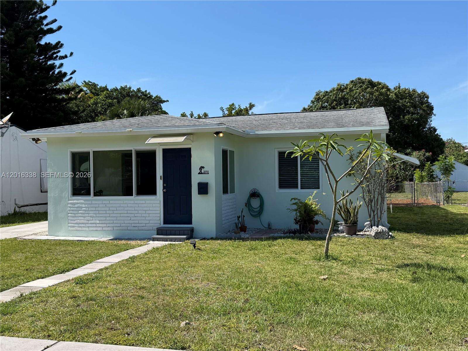 2711 Adams St, Hollywood, FL 33020 - For Sale photo 3