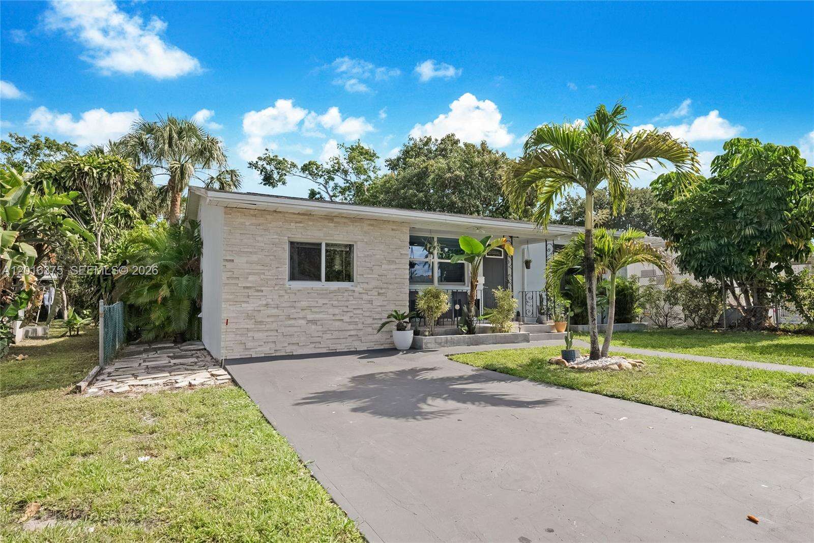 2747 Dewey St, Hollywood, FL 33020 - For Sale photo 20