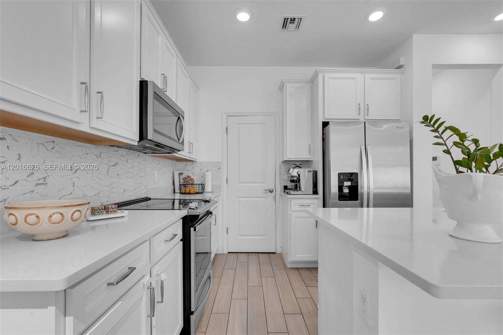 4774 Eucalyptus Dr, Hollywood, FL 33021 | Picture 24