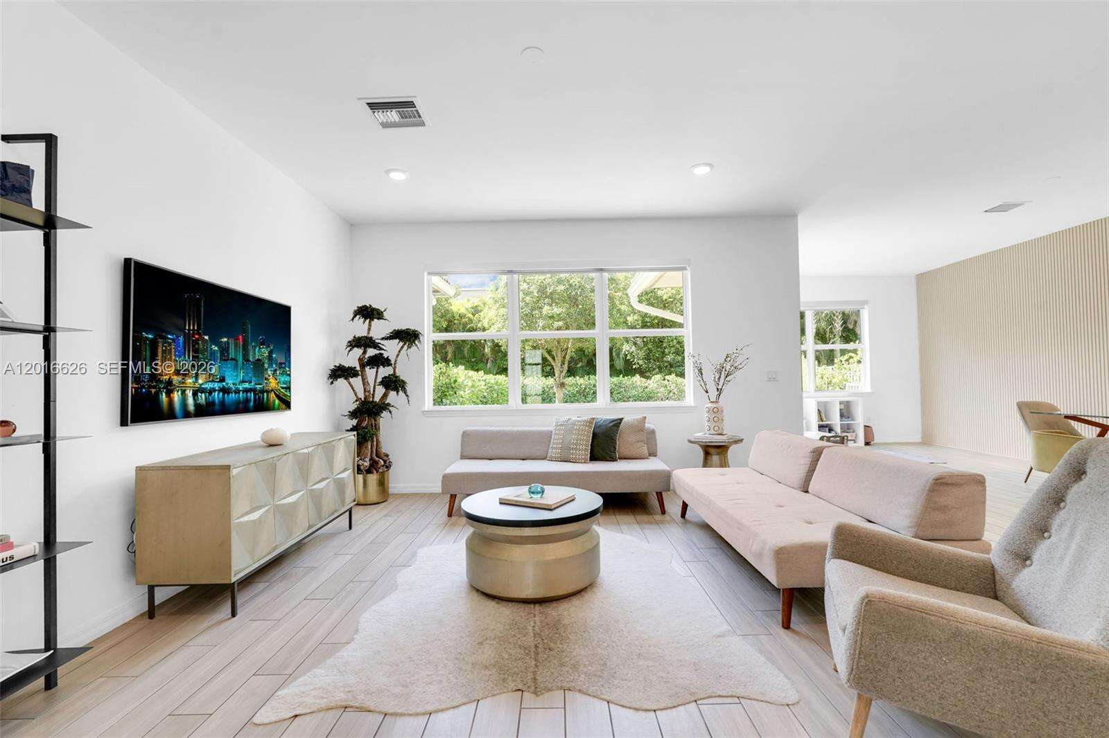 4774 Eucalyptus Dr, Hollywood, FL 33021 | Picture 5