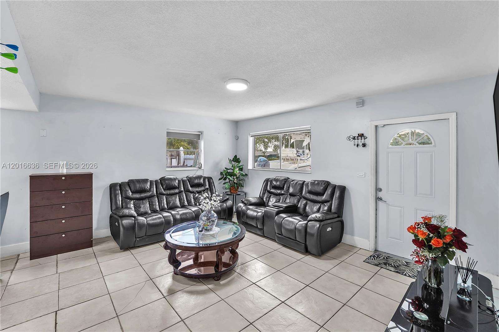 900 70th Ave, Hollywood, FL 33024 - For Sale photo 3