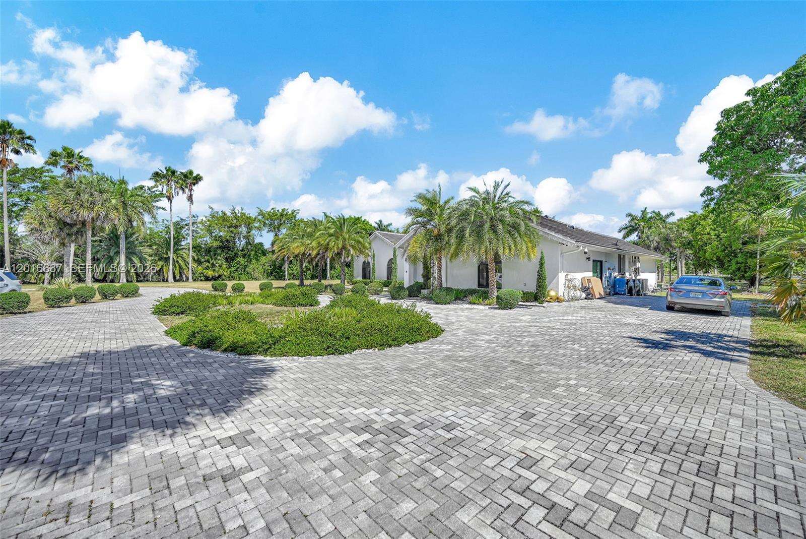 17795 158th St, Miami, FL 33187 - For Sale photo 22