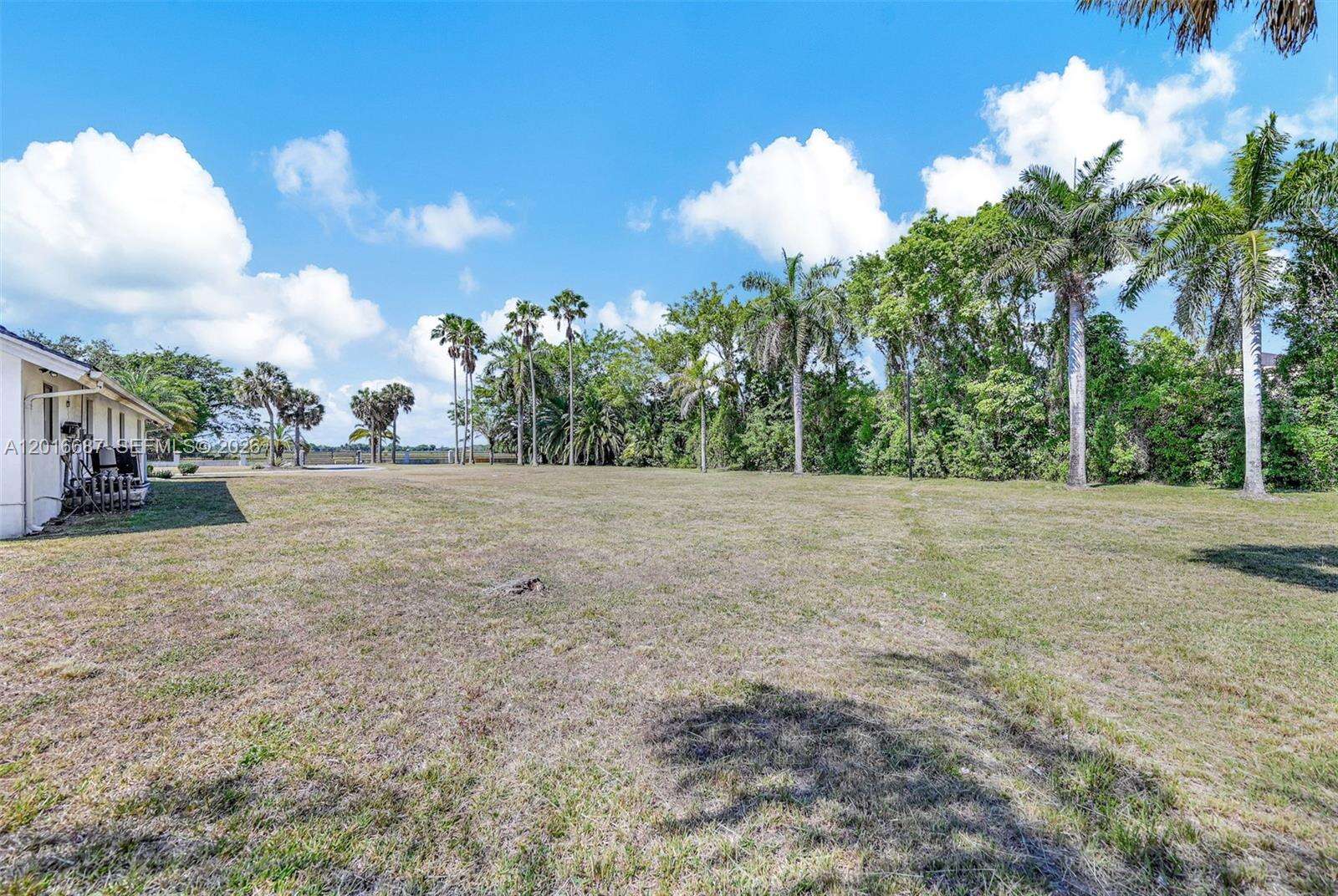 17795 158th St, Miami, FL 33187 - For Sale photo 28