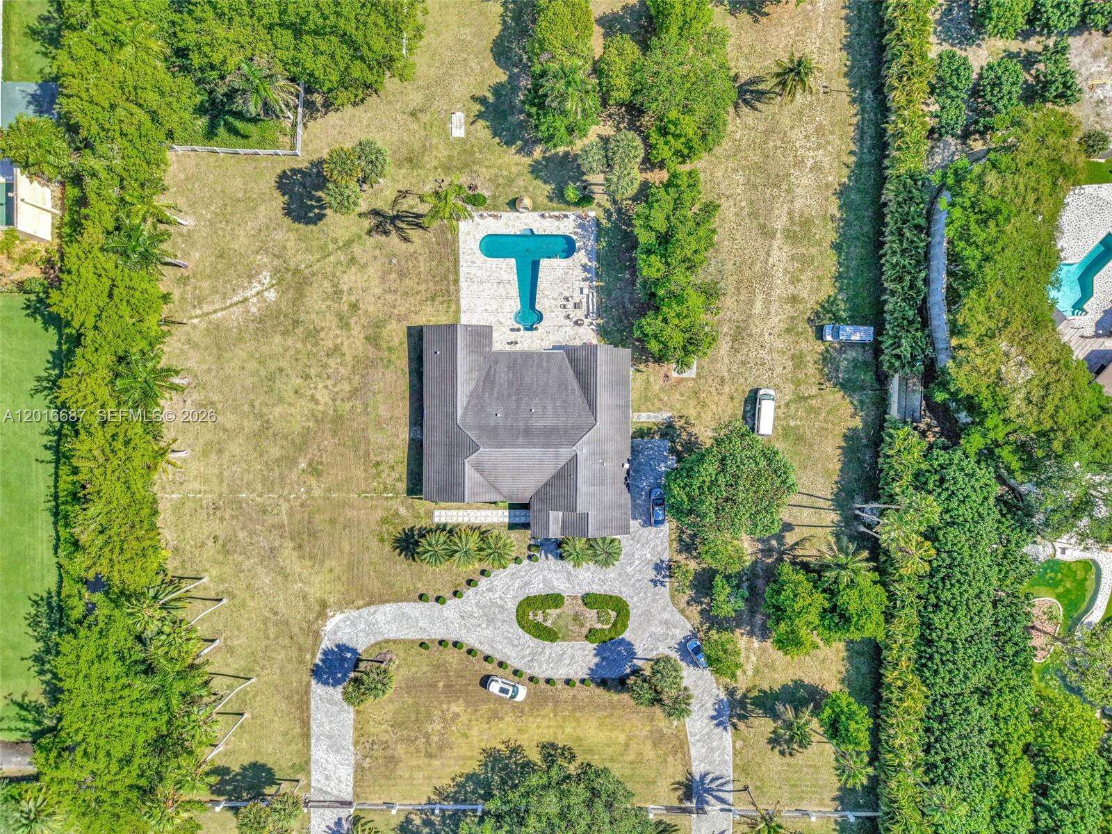 17795 158th St, Miami, FL 33187 - For Sale photo 4