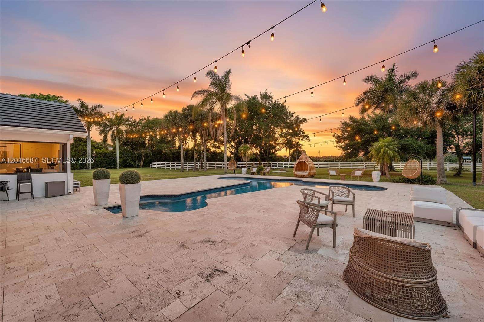 17795 158th St, Miami, FL 33187 - For Sale photo 32