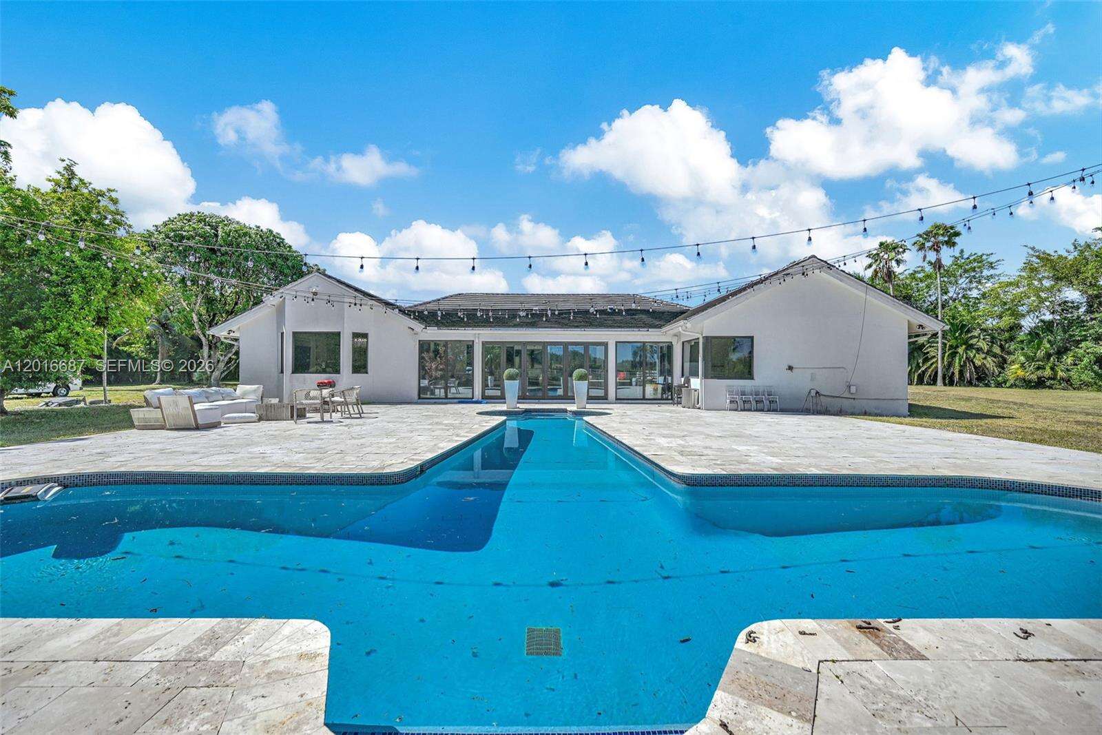17795 158th St, Miami, FL 33187 - For Sale photo 41