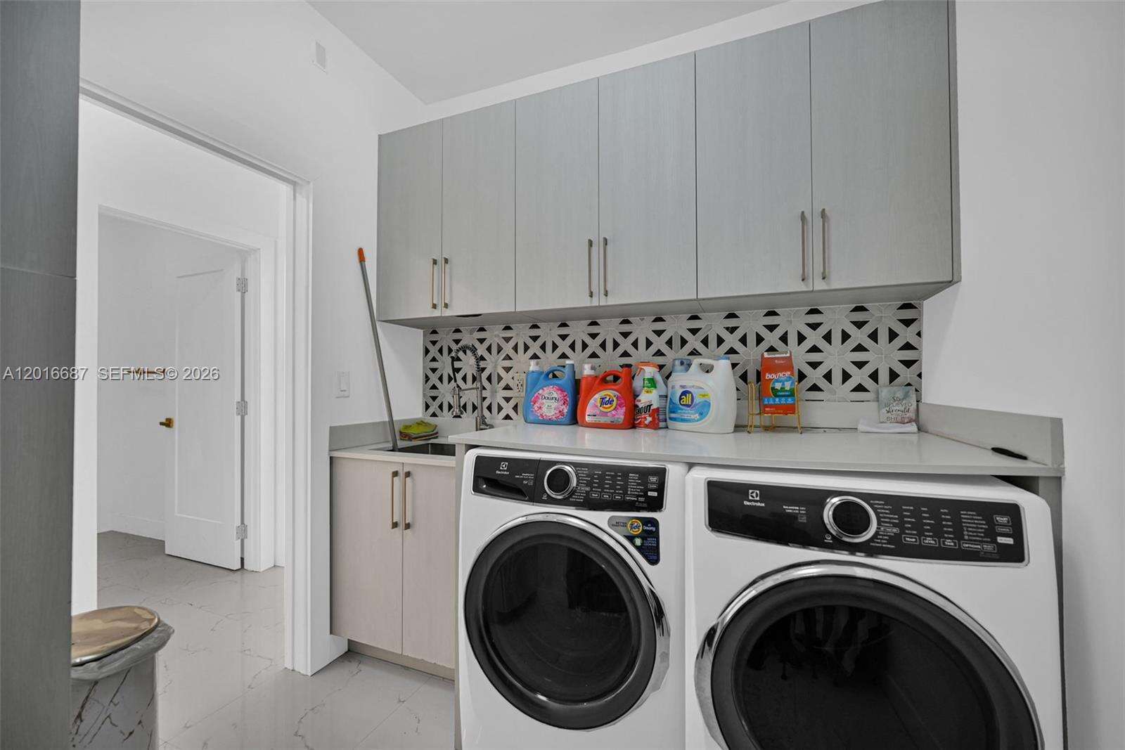 17795 158th St, Miami, FL 33187 - For Sale photo 85